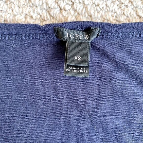 🟢3/$20.   J CREW tank top scoop neck - Picture 3 of 6